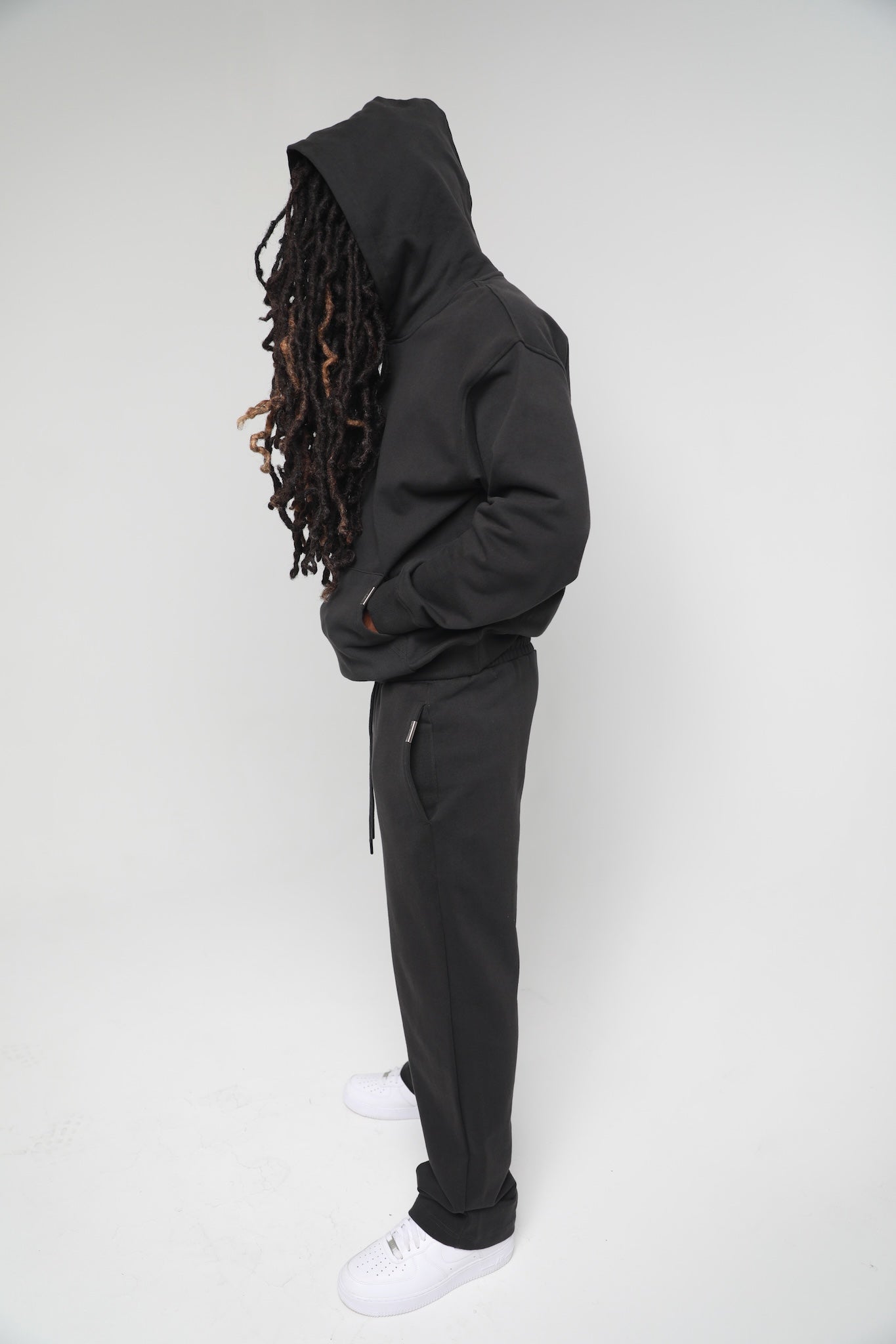 LENOX AVE BLACK HOODIE – Georgio's