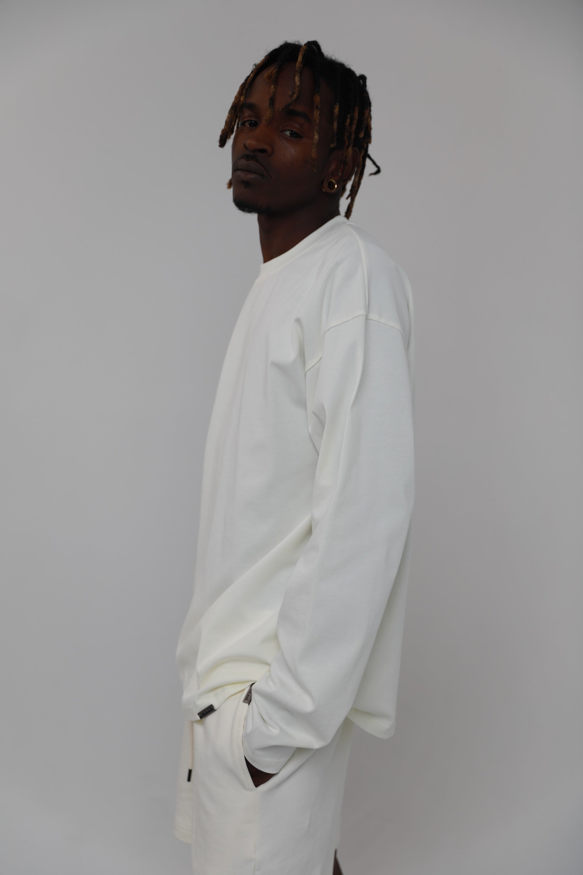 LENOX AVE BONE LONG SLEEVE TEE