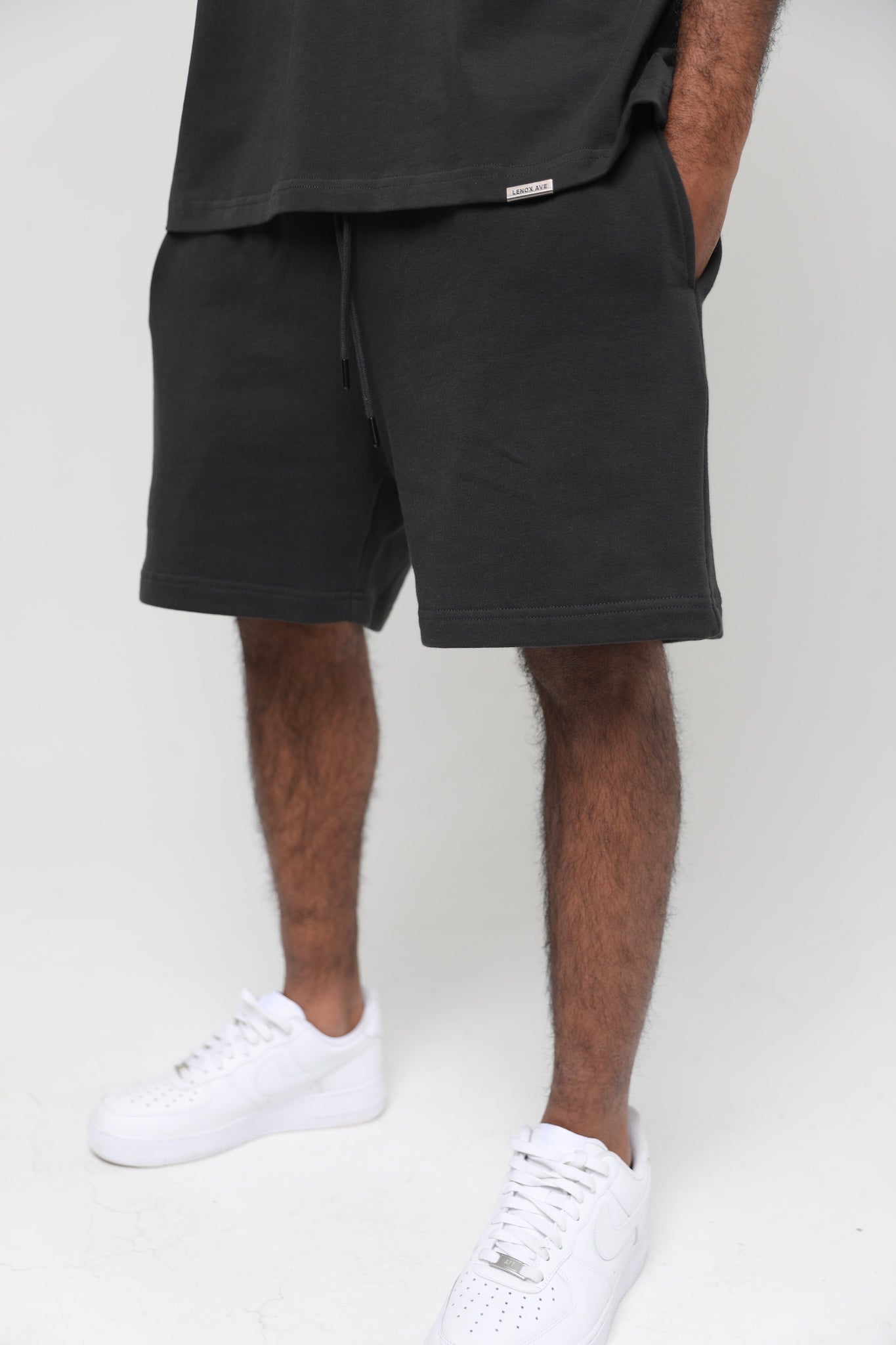 LENOX AVE BLACK SHORTS – Georgio's
